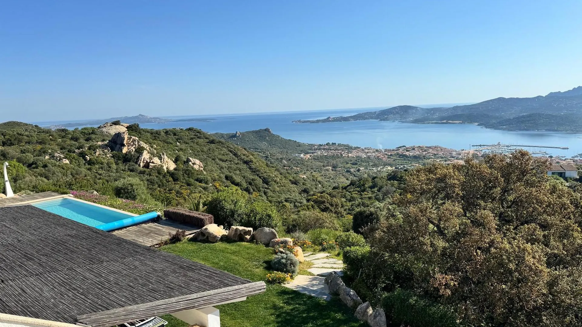 Stanza In Villa Amaca Angolo Di Paradiso Piscina Riscaldata E Sauna Raggi Infrarossi Arzachena 0*,
