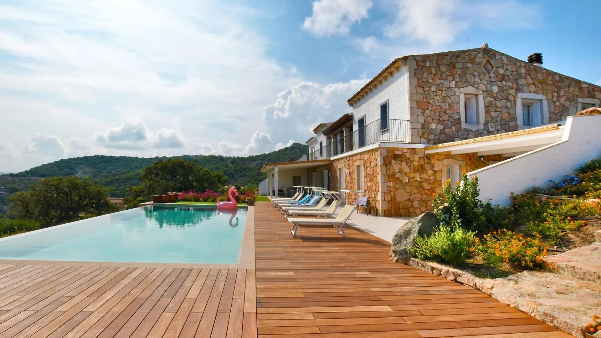 Stanza In Villa Amaca Angolo Di Paradiso Piscina Riscaldata E Sauna Raggi Infrarossi Arzachena
