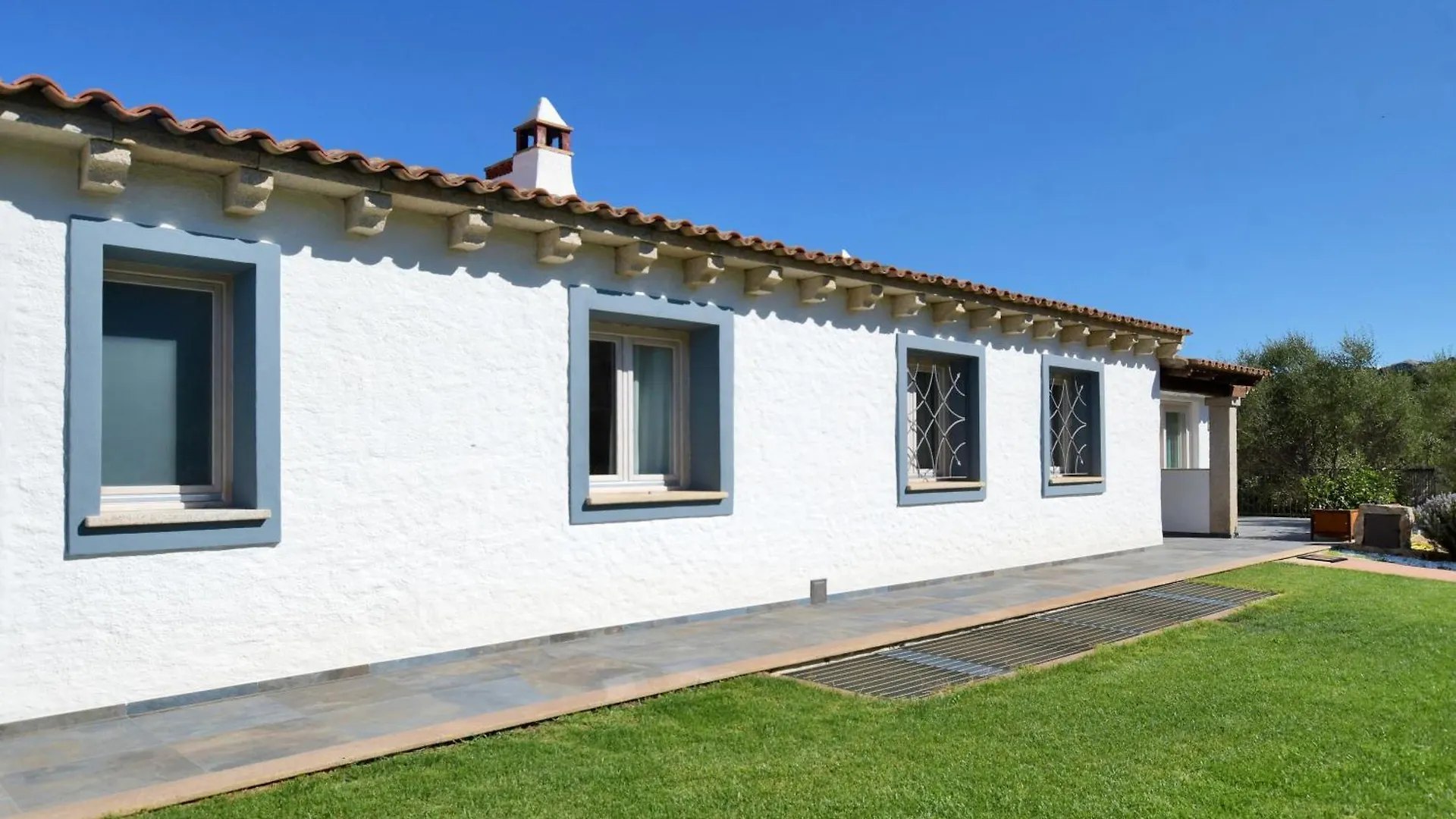Stanza In Villa Amaca Angolo Di Paradiso Piscina Riscaldata E Sauna Raggi Infrarossi Arzachena Gæstehus