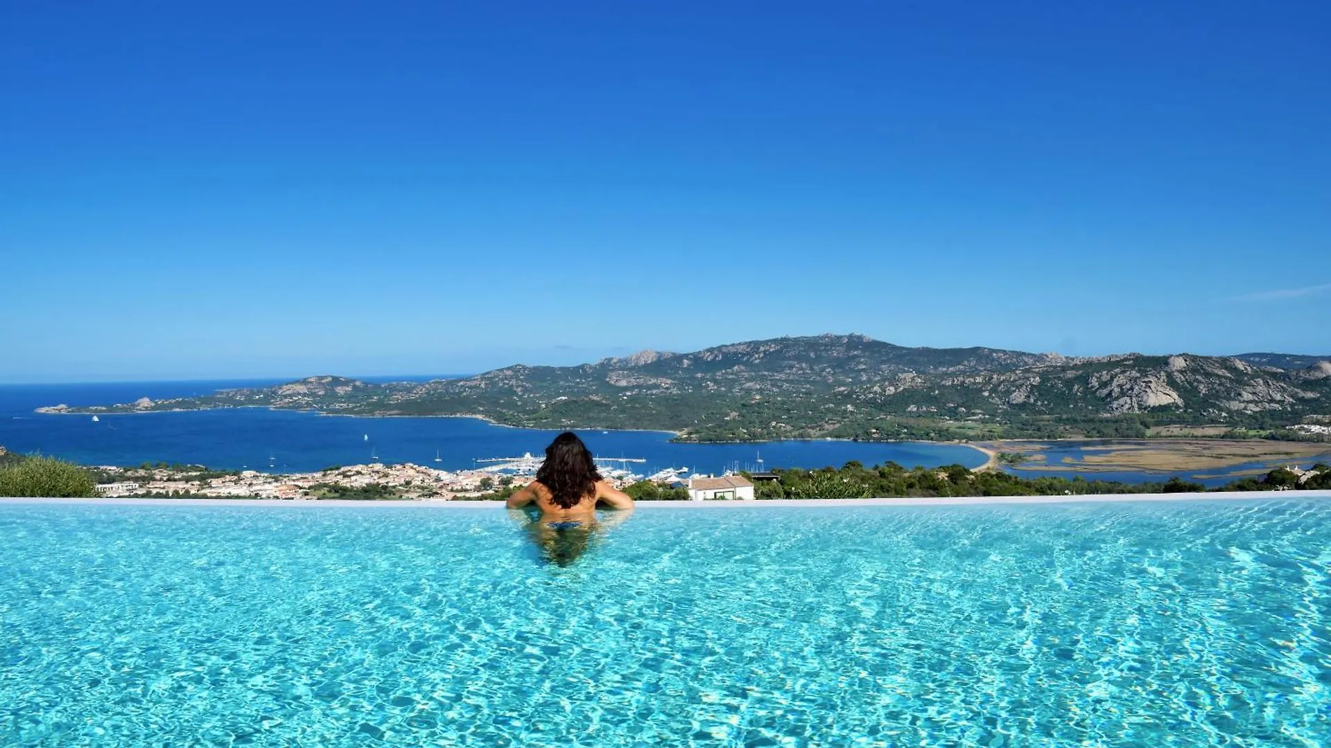 Stanza In Villa Amaca Angolo Di Paradiso Piscina Riscaldata E Sauna Raggi Infrarossi Arzachena